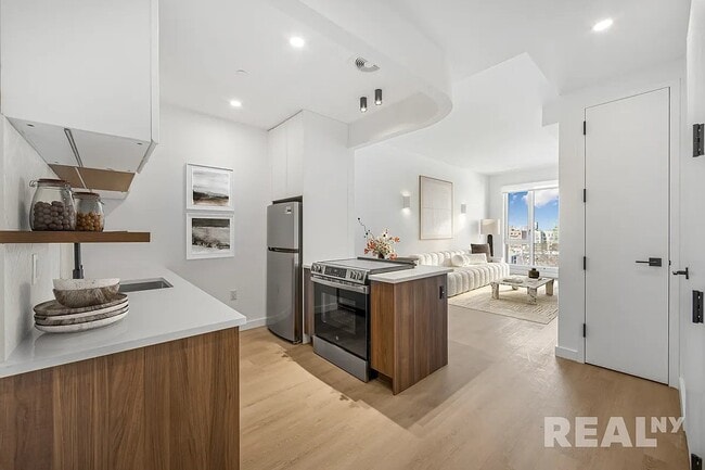 Building Photo - 953 Dean St Unit 403