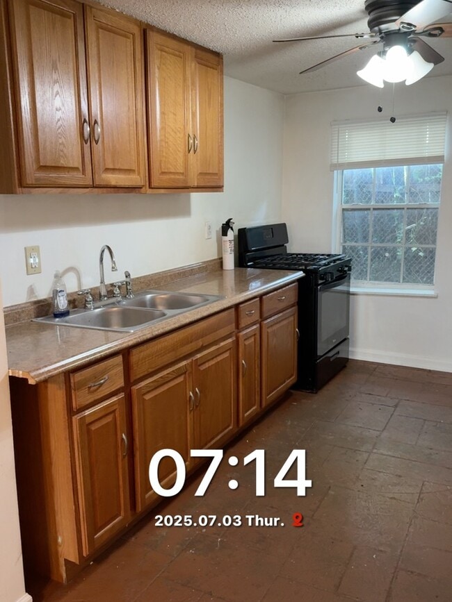 Photo - 2126 Danneel St