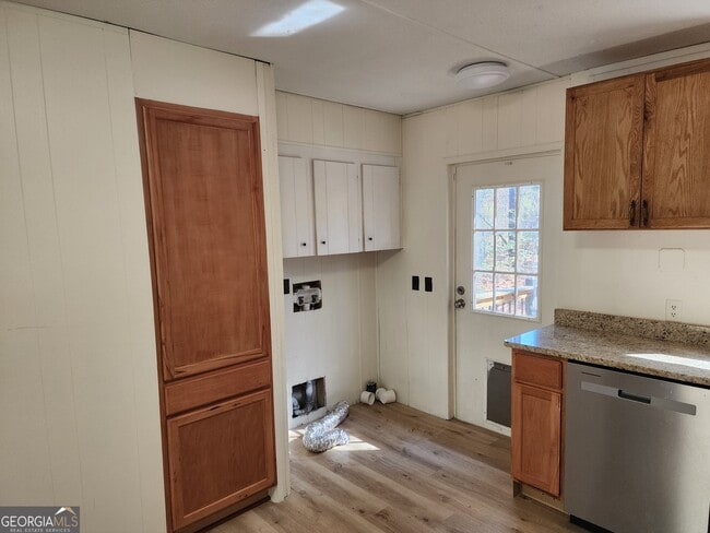 Photo - 918 Roscoe Davis Rd