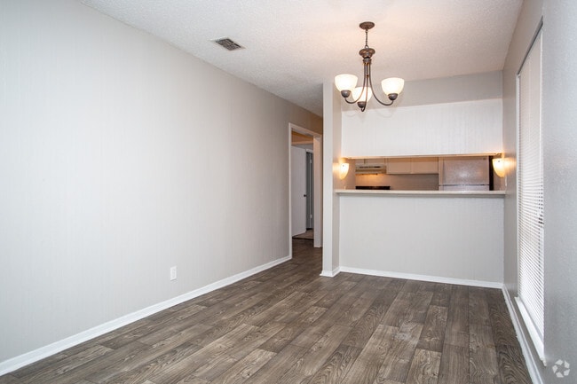 2HAB, 2BA - 950 ft² - Gallery Apartments