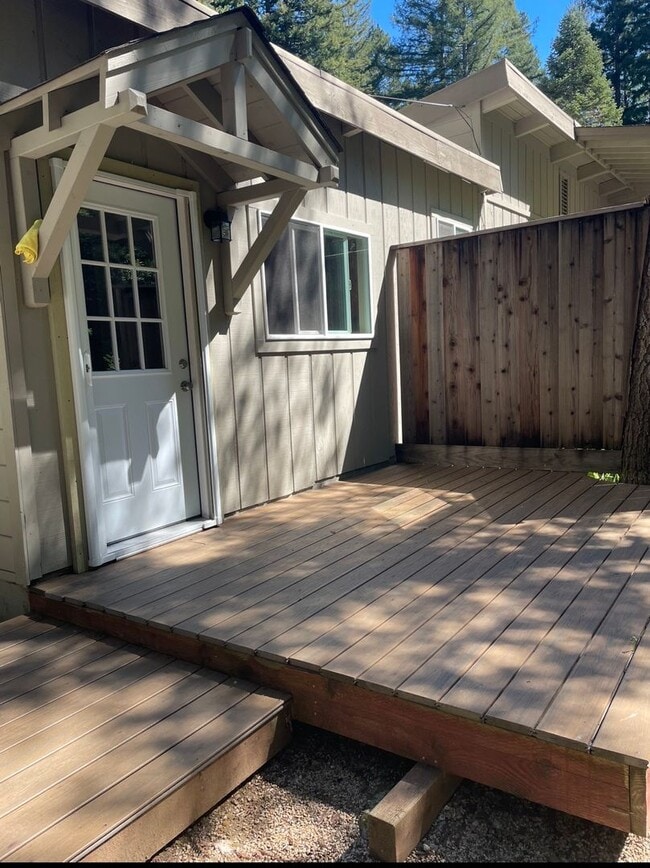 Photo - Beautiful, Serene Studio Nestled Among the Redwoods.