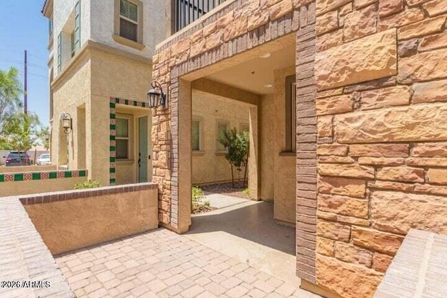 Photo - 1635 E Dogwood Ln