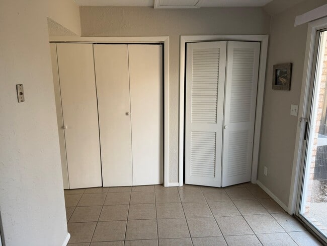 2575 N Old Highway 41 Unit #C