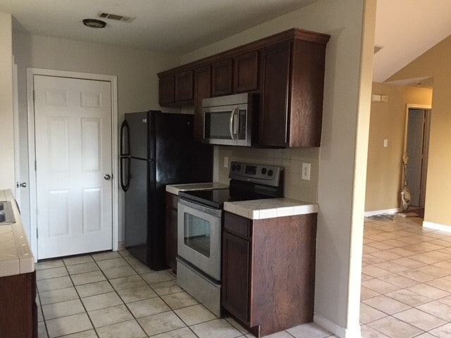 Photo - 3402 Warfield Dr