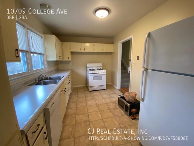 Photo - 10709 College Ave