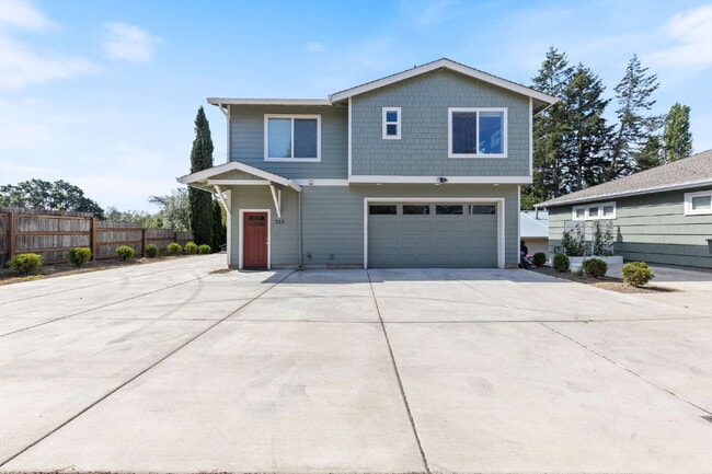 Building Photo - Recently Built 1 Bedroom, 1 Bathroom Home