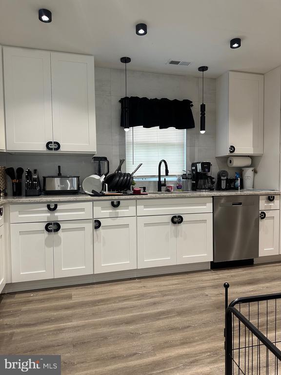 Photo - 2841 Comly Rd