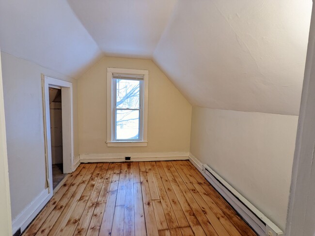 Photo - 720 Hill Ave Unit 2