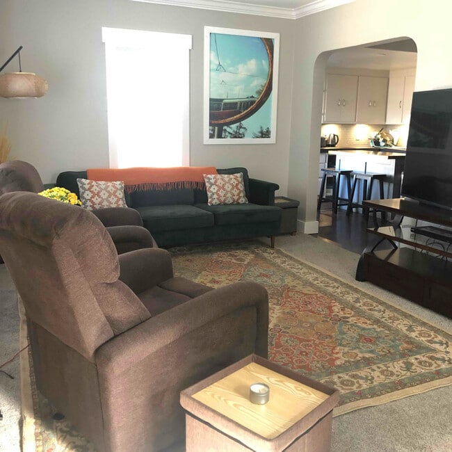 Photo - 126 SW 4th St