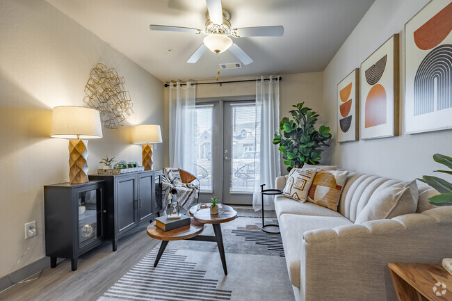 Interior Photo - Parc at Opelika Rental