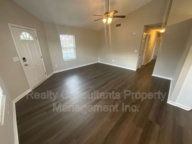 Photo - 2470 Shadow Valley Rd