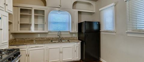 Photo - 2040 W Mistletoe Ave