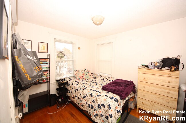 Photo - 41 Atkins St Unit 4