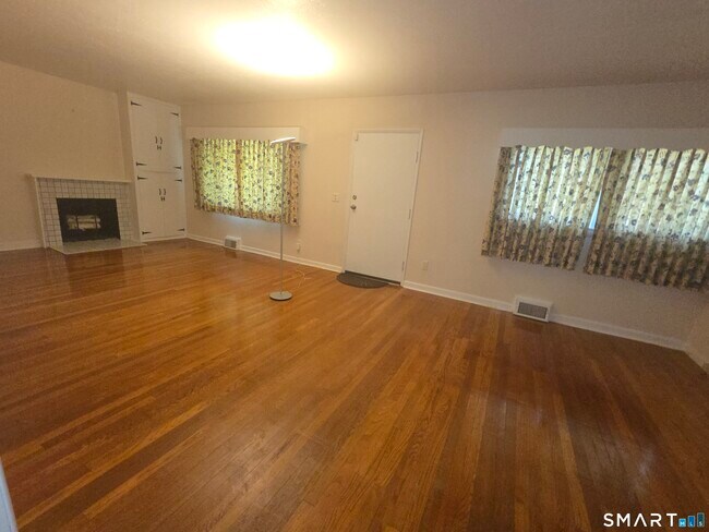 Photo - 331 Campfield Ave