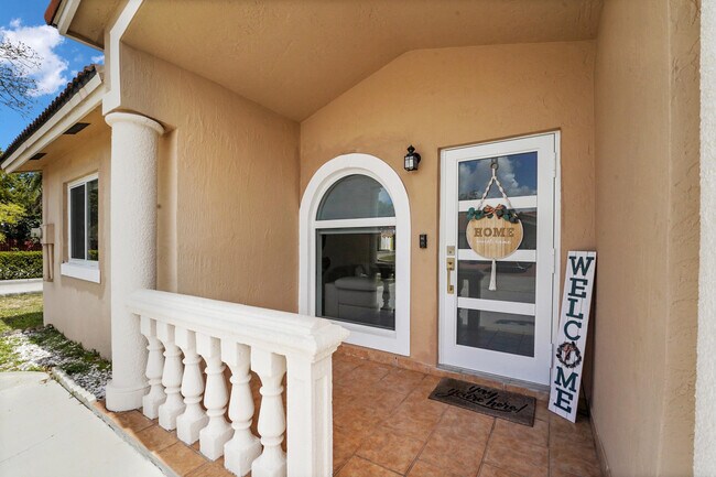 Photo - 17255 NW 72nd Ct