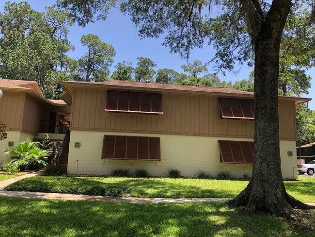 Photo - Cute 2 Bedroom / 2 Bath unit in Deltona's Edgewater Condominium Community!