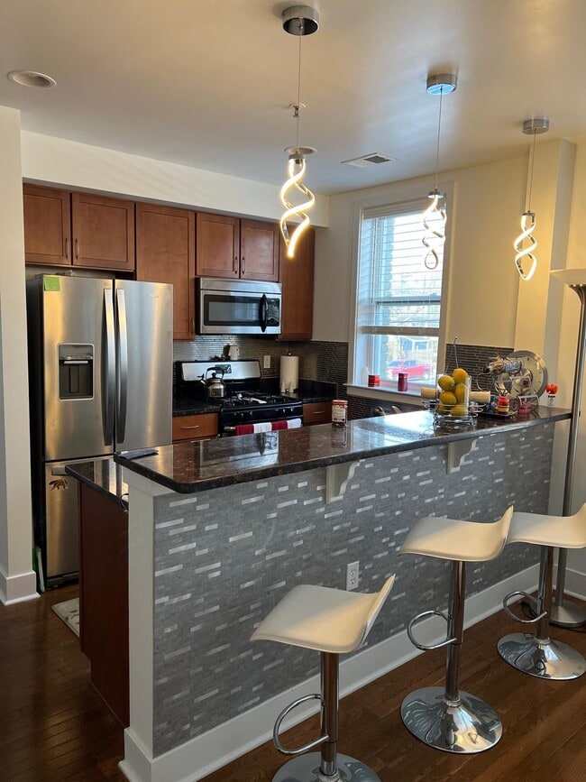 Photo - 1352 Longfellow St NW