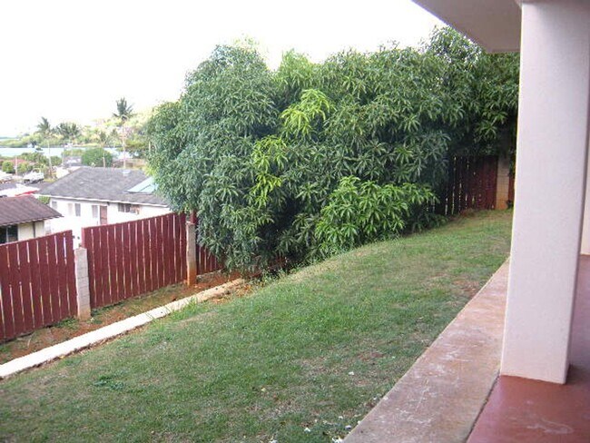 Photo - Lilipuna Rd. A-B Unit B