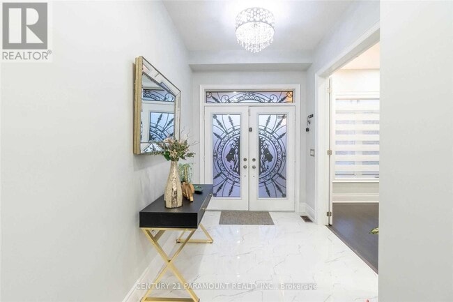 Photo - 82 Leparc Rd