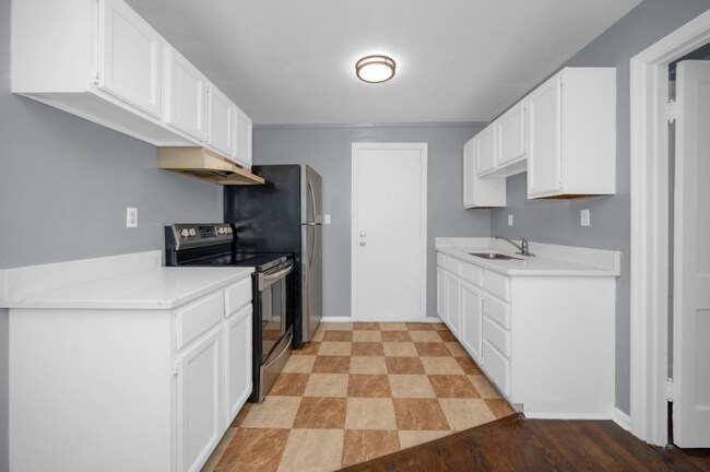 Photo - 4345 Matson Ave Unit 4