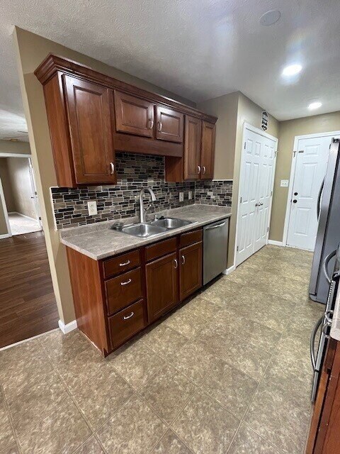 Photo - "Charming 3-Bedroom Home with 2 Full Baths on Grant Avenue!"