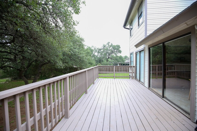 Photo - 708 Cowal Dr S