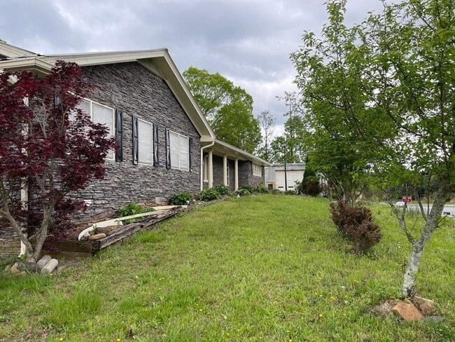 Photo - 2717 Buford Hwy