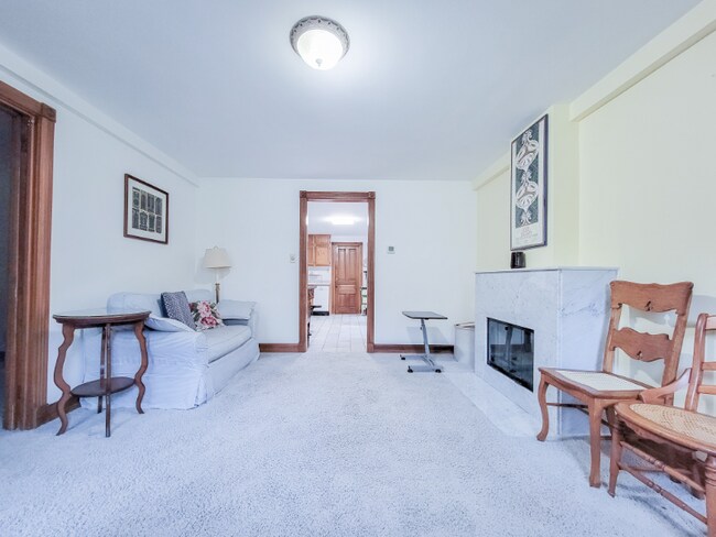 Photo - 2101 N Clifton Ave Unidad G