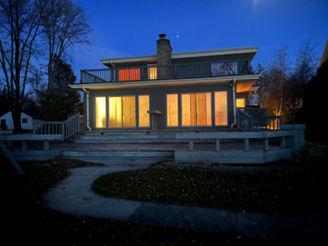 Photo - 7120 S Loomis Rd House