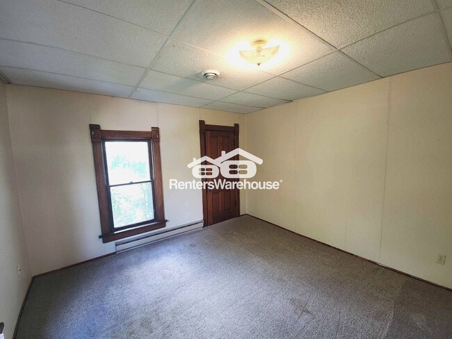 Photo - 260 S Plum St