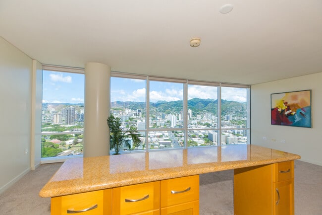 Photo - 1296 Kapiolani Blvd