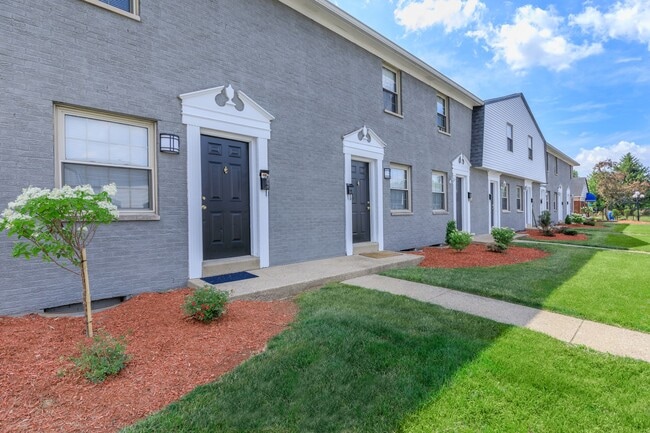 Photo - TOWNHOMES AT BLENDON