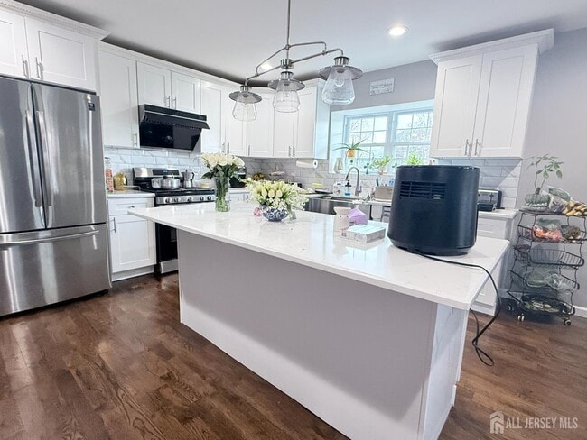 Photo - 42 Nelson Ave