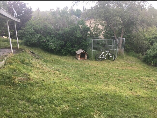 Photo - 225 NW Harrison St