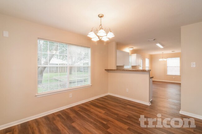 Photo - 3703 Bent Springs Ln