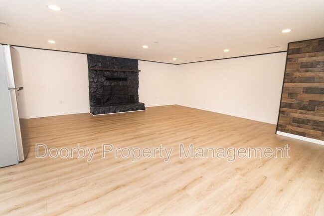 Photo - 1313 Timbercrest Ln Unit 103