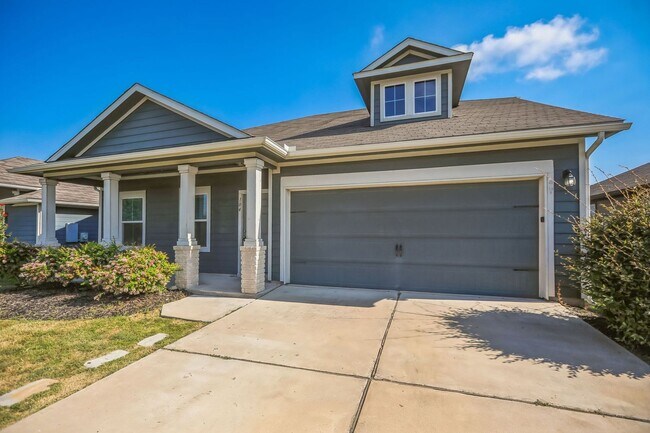 Photo - Modern Comfort Meets Space – Updated 4 Bed... Casa