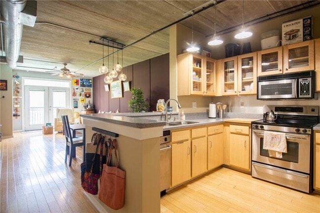 Photo - 800 Peachtree St NE Unit 1409
