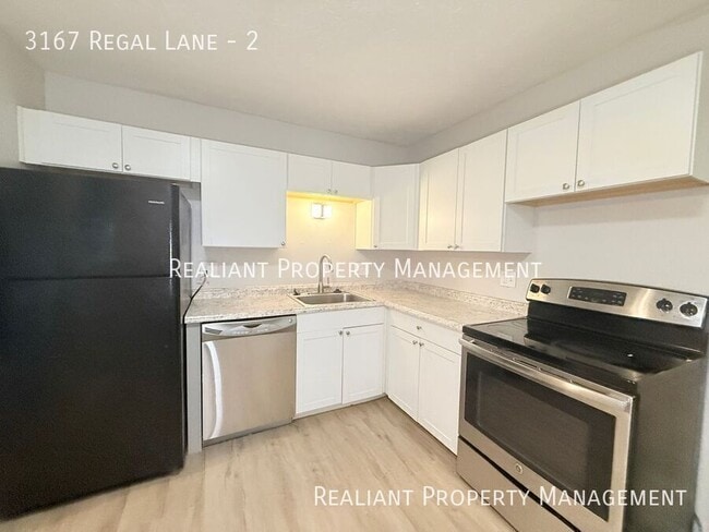 Photo - 3167 Regal Ln Unit 2
