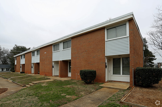Parker Heights - Parker Heights Apartments