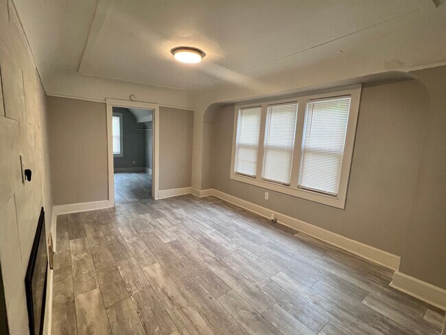 Photo - 2484 W Chambers St Unit 2484A W Chambers St (upper)