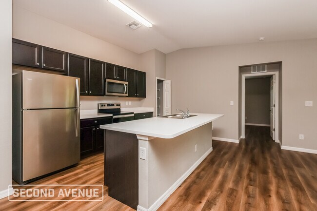 Photo - 5766 Baker Rd