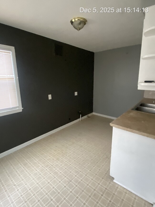 Photo - 4929 N 63rd St