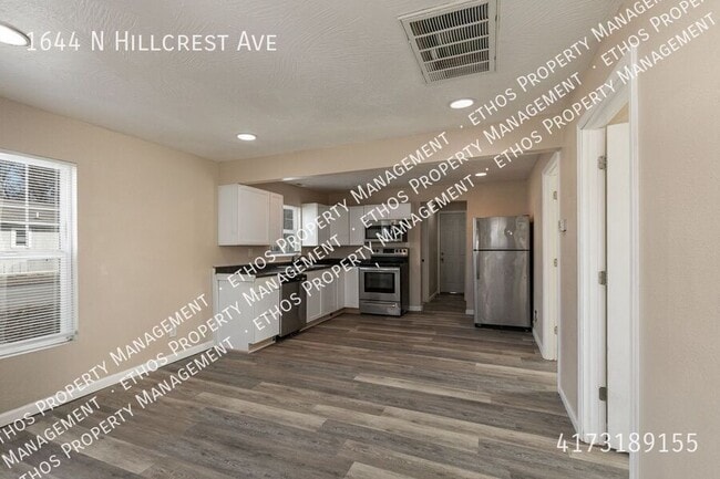 Photo - 1644 N Hillcrest Ave