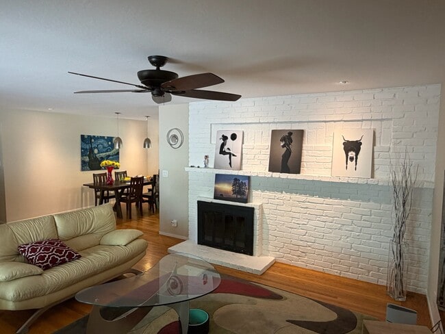 Photo - 145 Austin Ln