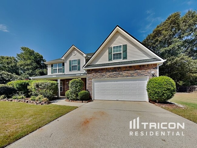 Building Photo - 714 Thompson Ridge Dr Rental