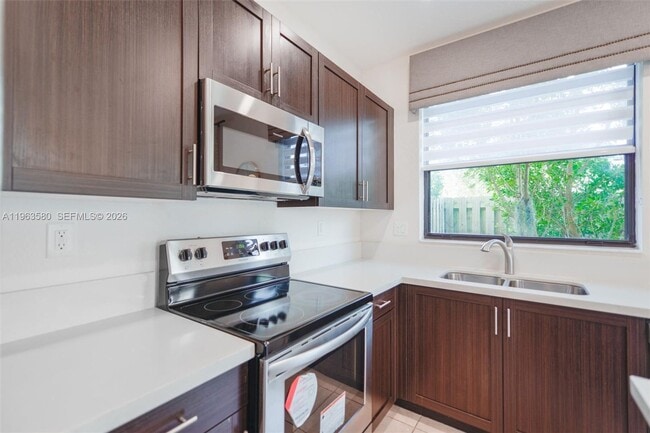 Photo - 20814 NE 5th Ct