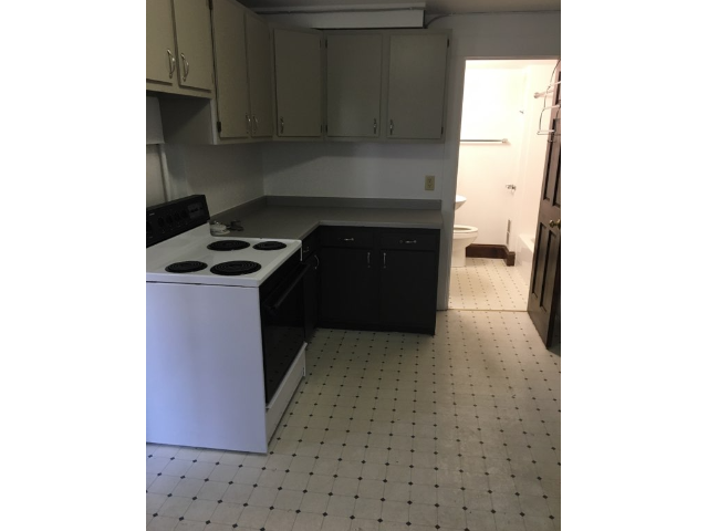 749 E Johnson St #3
