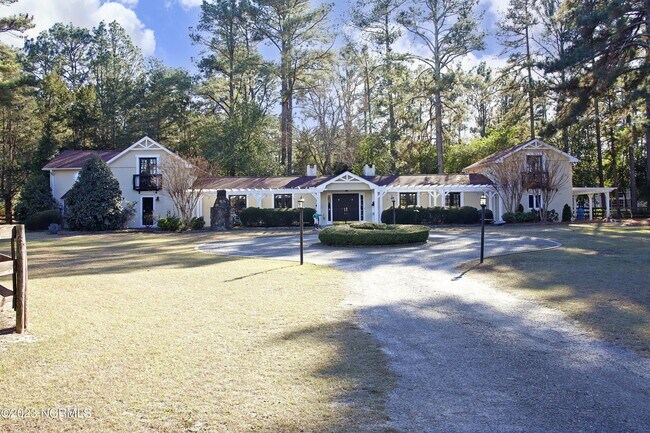 Photo - 2764 Camp Easter Rd