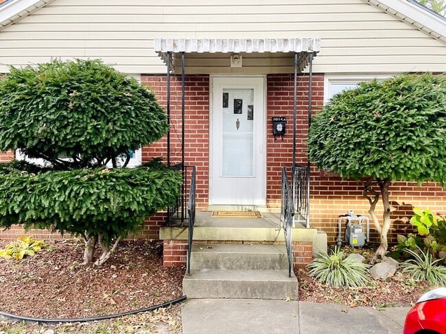 Photo - 1614 Washington Ave